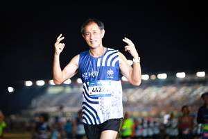 BIB: 4422
                            <button type="button" onclick="openModal(22933162)" class="btn btn-primary btn-sm float-right btn-popup" data-toggle="modal" data-target=".modal-high-quality">
                        <i class="fas fa-shopping-cart"></i> Add to Cart
                    </button>
                                            <button type="button" onclick="isThisMe(22933162, true)" class="btn btn-success btn-sm float-right btn-popup btn-isme hidden" data-toggle="tooltip" data-placement="bottom" title="นี่คือรูปของคุณใช่ไหม คลิกที่นี่เพื่อเอาเข้าอัลบั้ม">
                        <i class="fas fa-plus"></i> Add to album
                    </button>
                    <button type="button" onclick="isThisMe(22933162, false)" class="btn btn-warning btn-sm float-right btn-popup btn-isnotme hidden">
                        <i class="fas fa-ban"></i> Remove from album
                    </button>